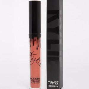 Kylie Cosmetics "Savage" Velvet Liquid Lipstick